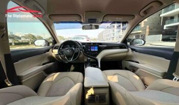 
									Toyota Camry Le 2023 full								