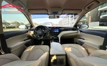 Toyota Camry Le 2023