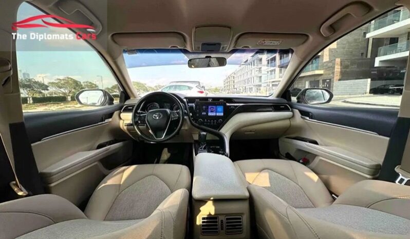 
								Toyota Camry Le 2023 full									