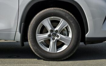 Toyota Highlander LE 2023