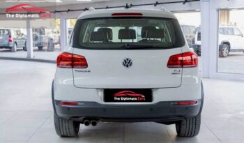 
									Volkswagen Tiguan 2016 full								