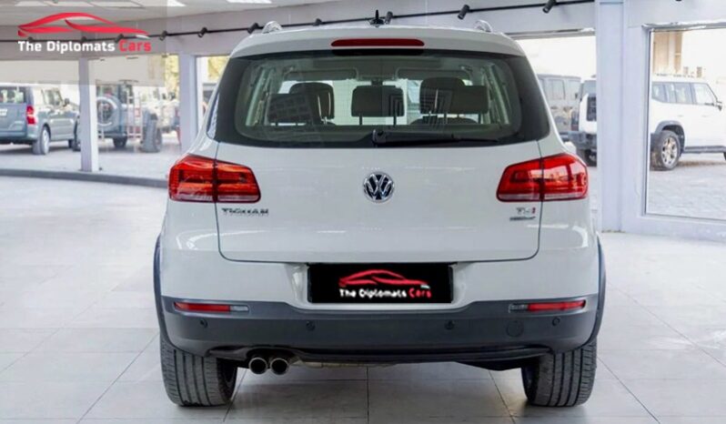 
								Volkswagen Tiguan 2016 full									