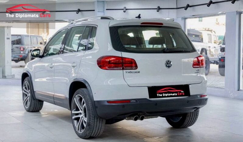
								Volkswagen Tiguan 2016 full									