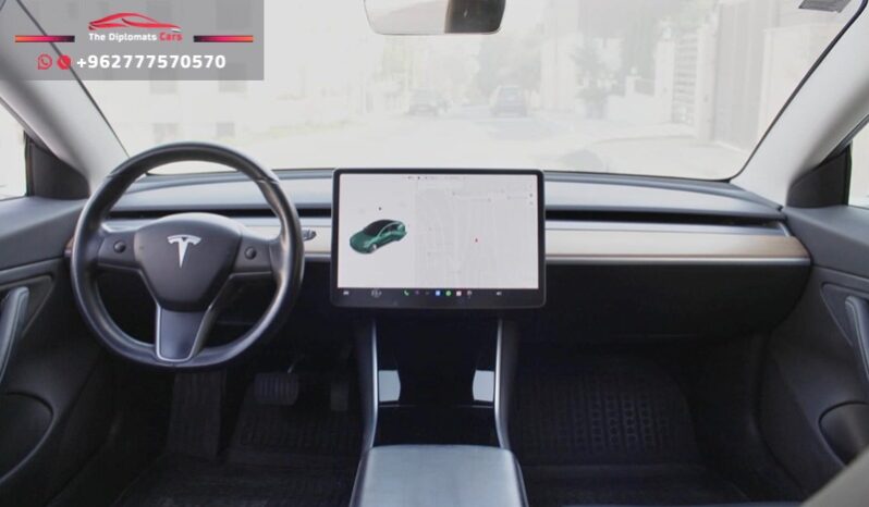 
								Tesla Model 3 2019 full									