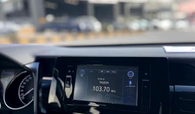 
								Toyota Camry Le 2023 full									