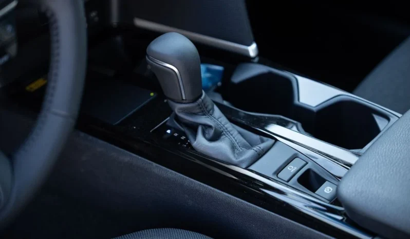 
								Toyota Camry Le 2026 full									