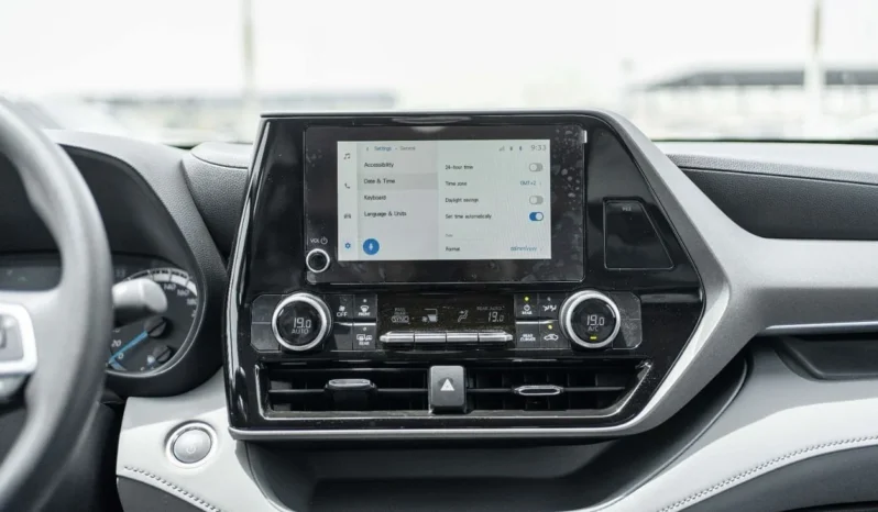 
								Toyota Grand Highlander LE 2025 full									