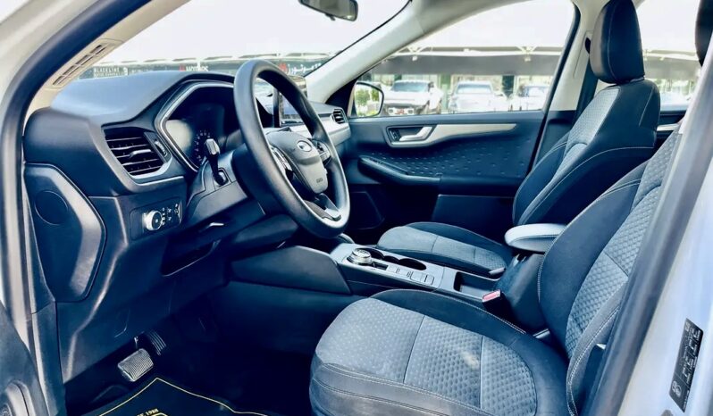 
								Ford Escape 2022 full									