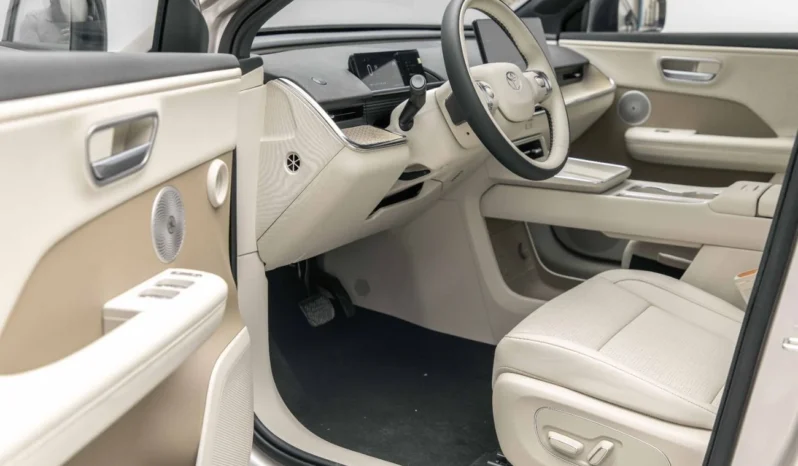 
								Toyota BZ3X Max 2025 full									