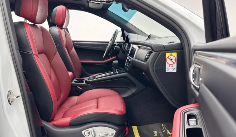 
								Porsche Macan 2022 full									