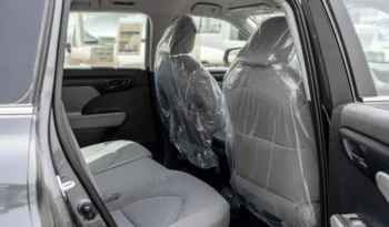 
									Toyota Grand Highlander LE 2025 full								