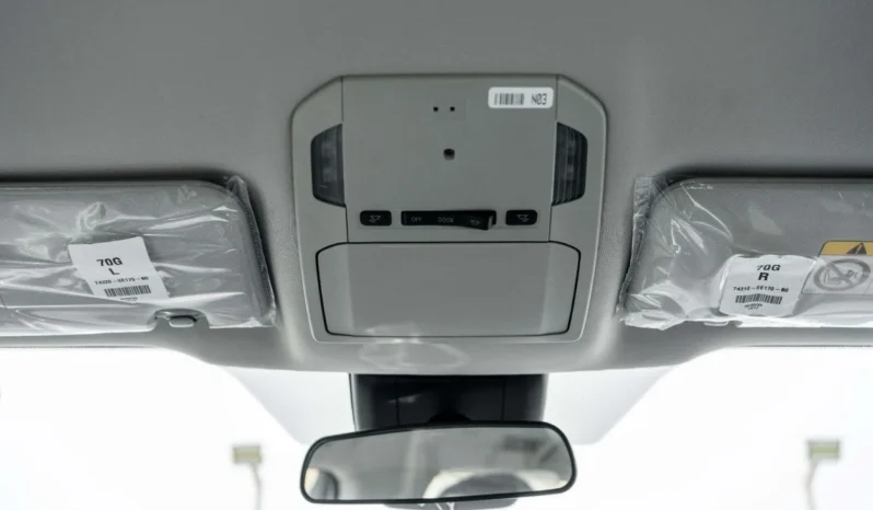 
								Toyota Grand Highlander LE 2025 full									