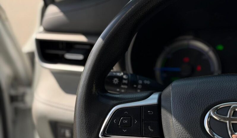 
								Toyota Grand Highlander LE 2022 full									