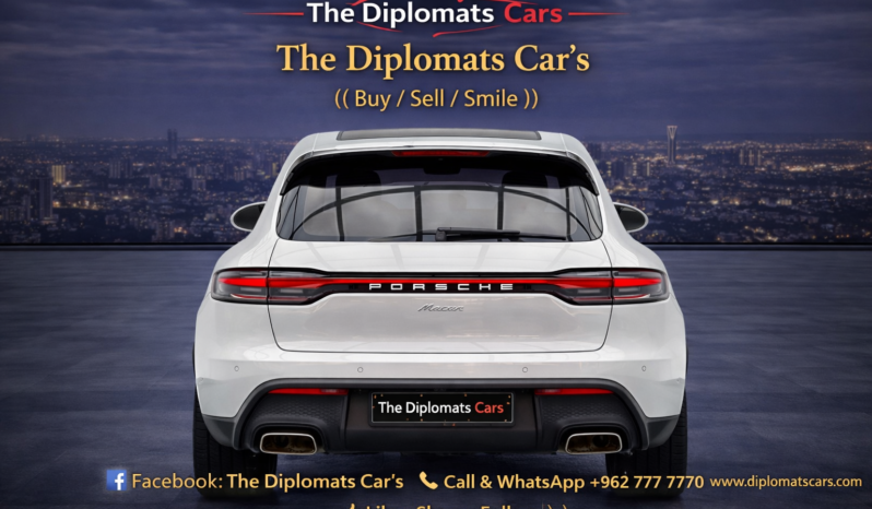 
								Porsche Macan 2022 full									