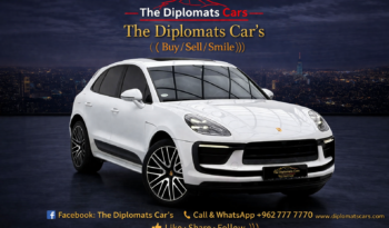 
									Porsche Macan 2022 full								
