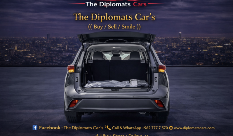 
								Toyota Grand Highlander LE 2025 full									