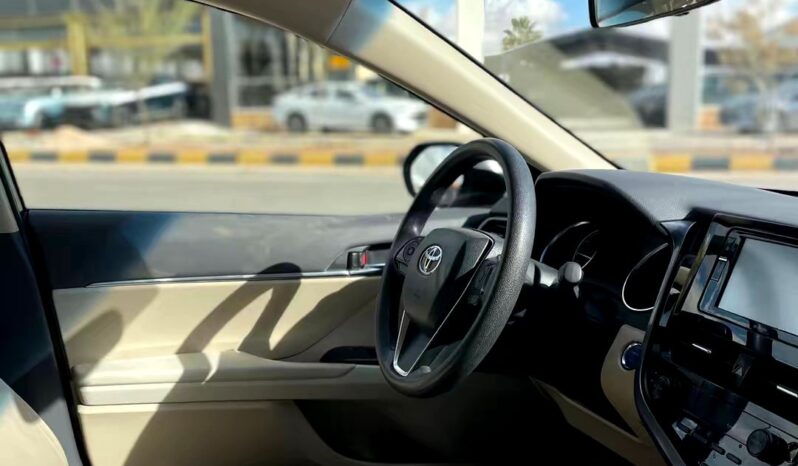 
								Toyota Camry Le 2023 full									