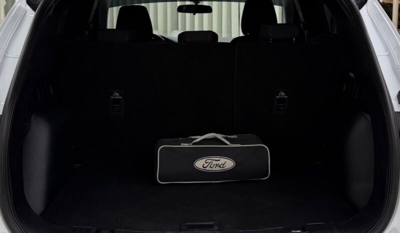 
								Ford Escape 2022 full									